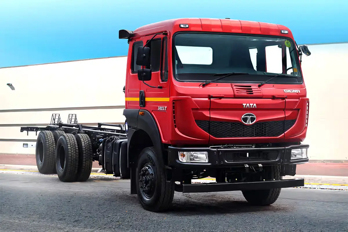 Tata Signa 3023.T